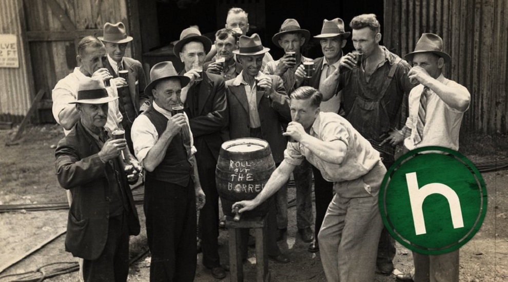 With a fleet of 4, 5, 6, 7 & 8 Seater Vehicles available